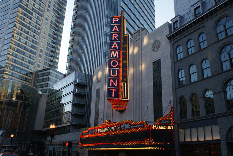 Бостон-Лайт. Paramount Theater Boston. Театр Бостон США. Paramount Theatre, Oakland.
